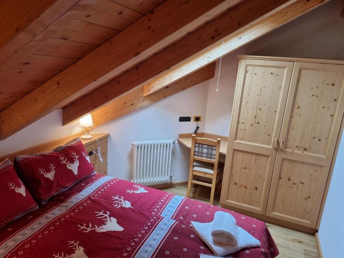 Pian Schiavaneis B&B Apartament Canazei Extérieur photo